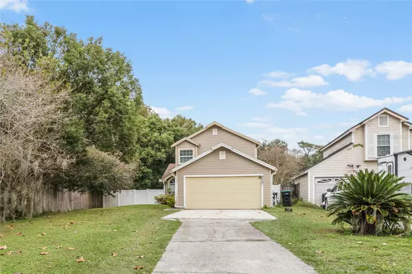 Orlando, FL 32825,9967 TRIPLE CROWN CIR