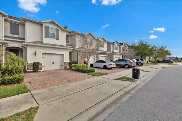 Winter Park, FL 32792,7604 ALOMA PINES CT