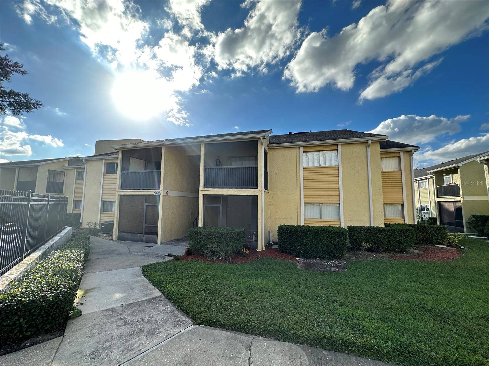 962 LAKE DESTINY RD #E, Altamonte Springs, FL 32714