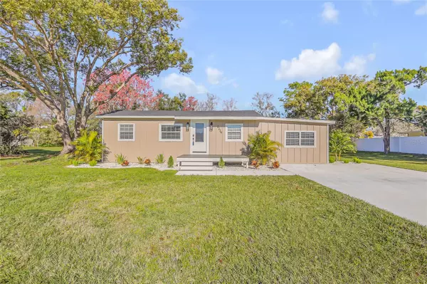 2229 ROBIN RD, New Smyrna Beach, FL 32168