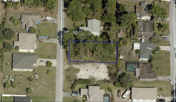 271 CHRISTENSEN AVE SE, Palm Bay, FL 32909