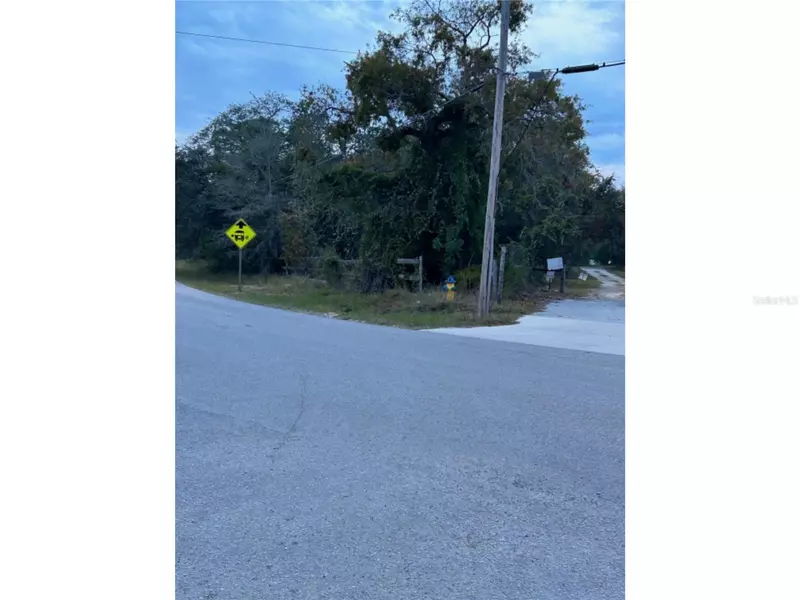 9333 HILLTOP DR, New Port Richey, FL 34654