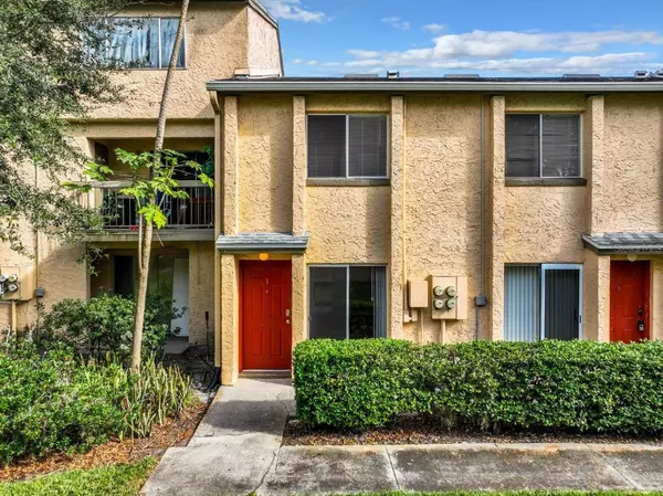 4215 S SEMORAN BLVD #1, Orlando, FL 32822