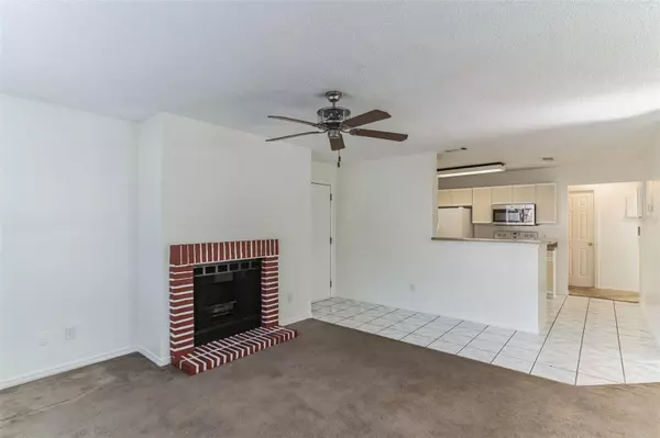 Altamonte Springs, FL 32714,645 STAFFORD TER #157