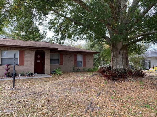 411 MARKLEN LOOP, Polk City, FL 33868