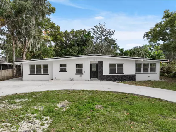 1950 MORNINGSIDE DR, Mount Dora, FL 32757