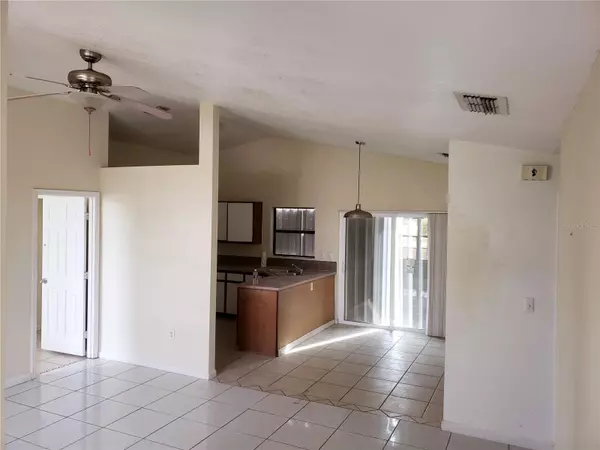 Poinciana, FL 34759,447 SHORT DR