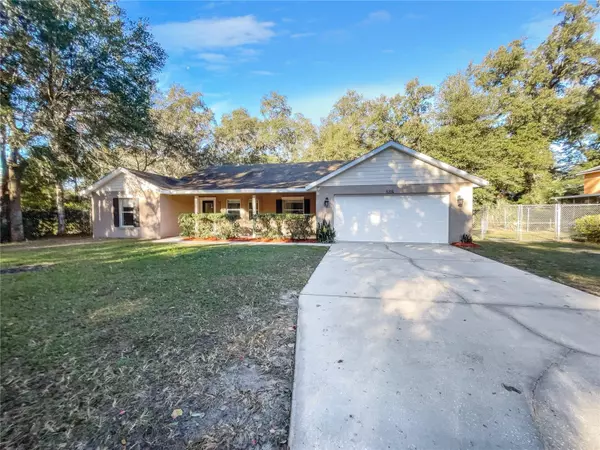 30327 COUNTY ROAD 435, Sorrento, FL 32776