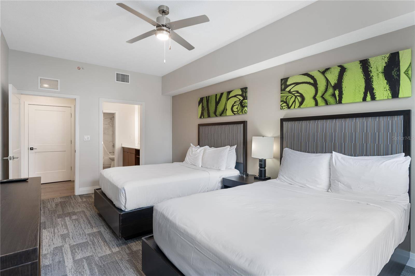 Winter Garden, FL 34787,14501 GROVE RESORT AVE #2410
