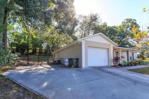 Clermont, FL 34711,723 SHADY NOOK DR