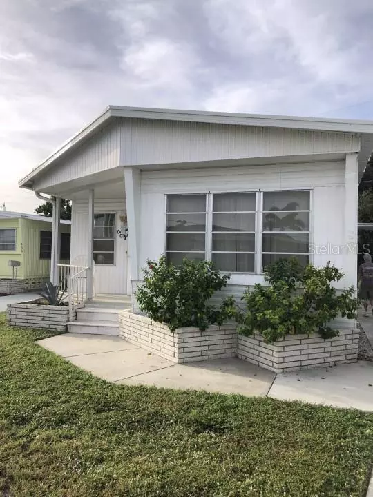 Venice, FL 34285,803 S GREEN CIR