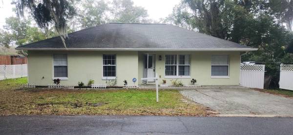 202 FOREST ST,  Fruitland Park,  FL 34731