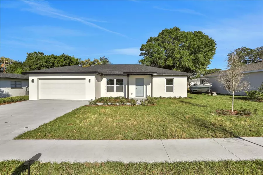 955 LUNA TER, Titusville, FL 32796