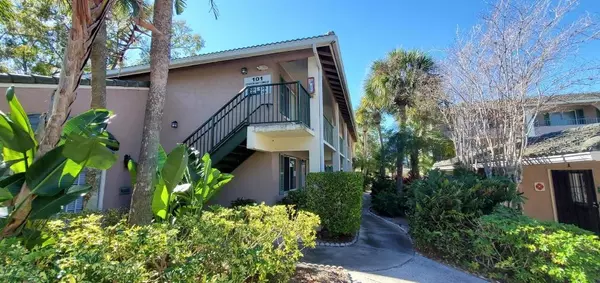 101 OYSTER BAY CIR #100, Altamonte Springs, FL 32701