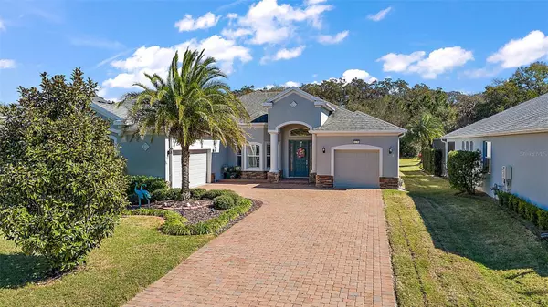 8376 BRIDGEPORT BAY CIR, Mount Dora, FL 32757