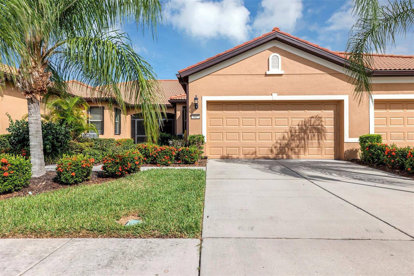 5807 DRIFTWOOD FALLS PL, Apollo Beach, FL 33572