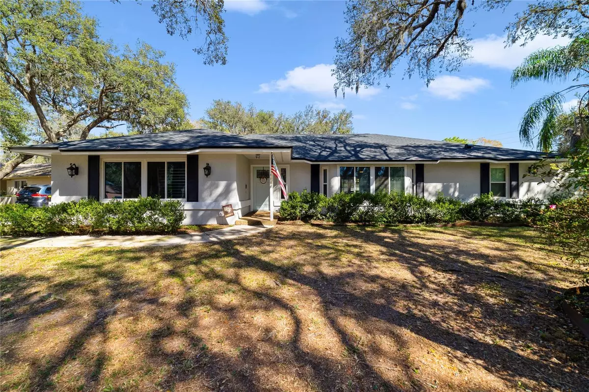 Winter Springs, FL 32708,698 BROWN BEAR CT