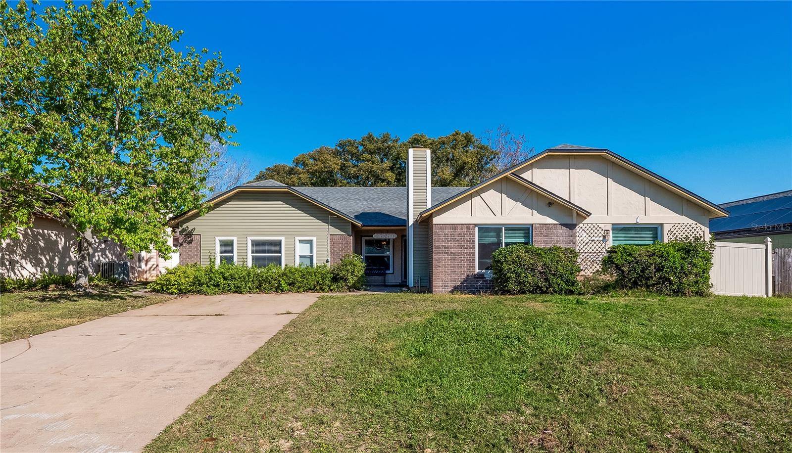 7827 BARBERRY DR, Orlando, FL 32835