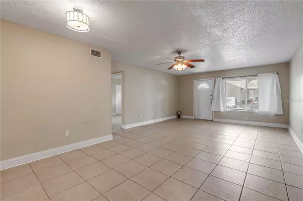 Altamonte Springs, FL 32701,725 NORTHLAKE BLVD #9