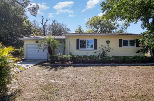 23 SUNSET DR, Debary, FL 32713