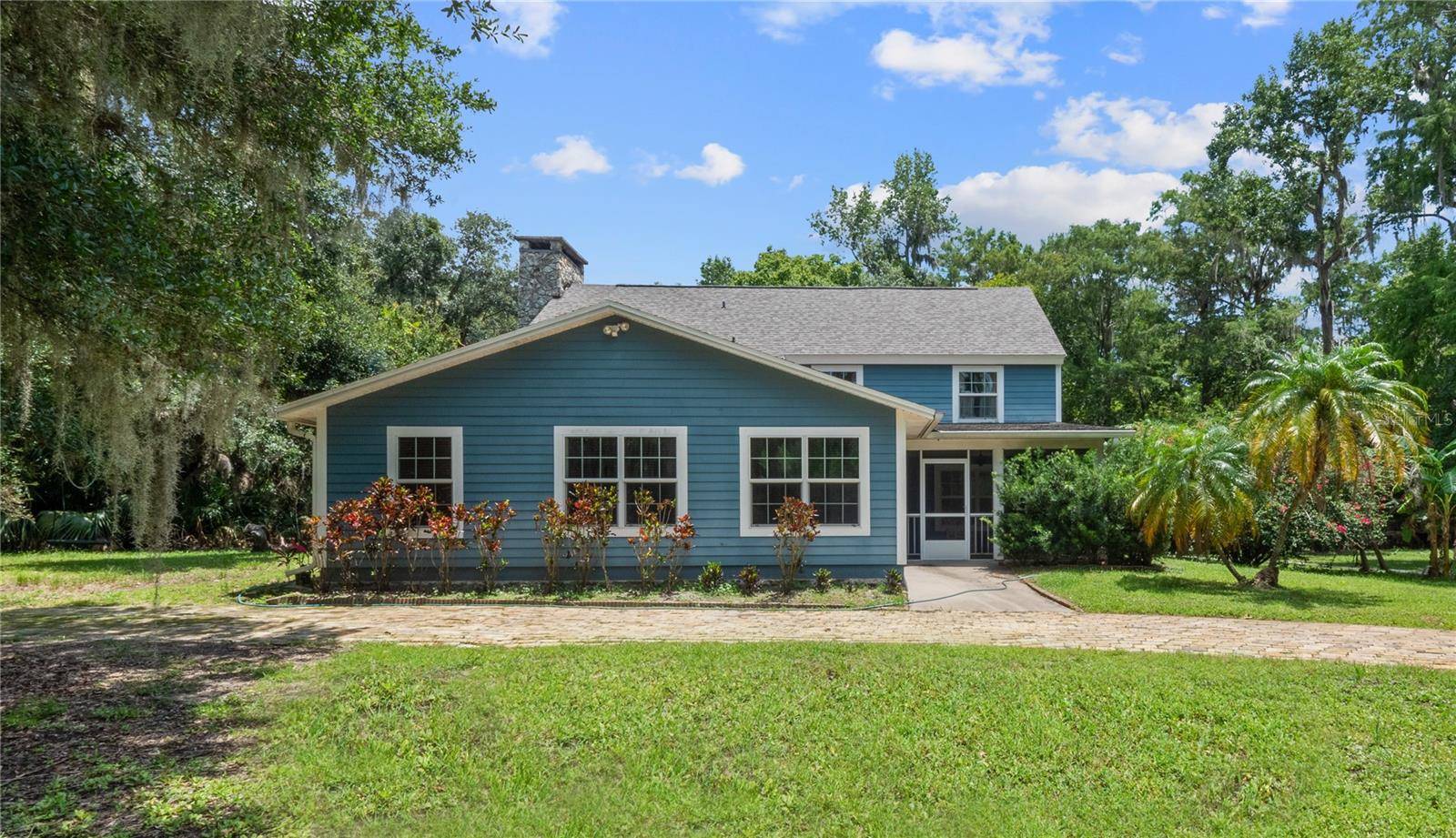 275 N JUNGLE RD, Geneva, FL 32732