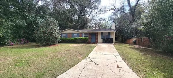 2331 YORKSHIRE DR,  Tallahassee,  FL 32304