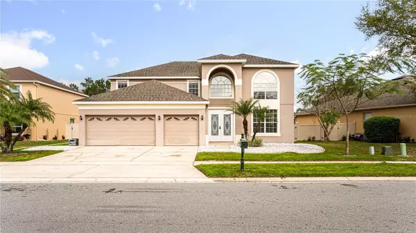 2444 TREYMORE DR, Orlando, FL 32825