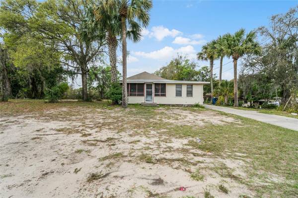 2007 N VOLUSIA AVE, Orange City, FL 32763