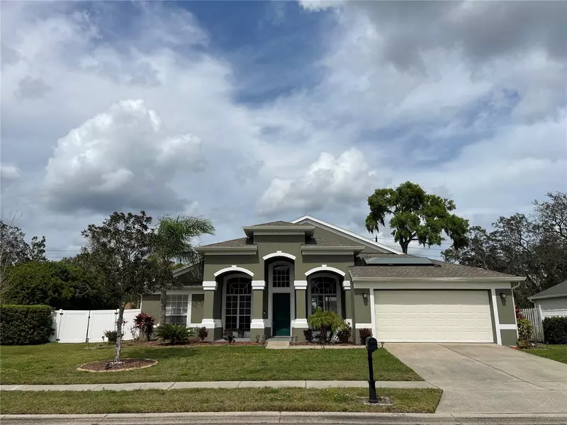 1064 KERWOOD CIR, Oviedo, FL 32765