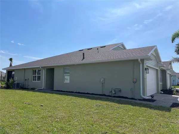 Punta Gorda, FL 33982,43992 BLUE HERON LN