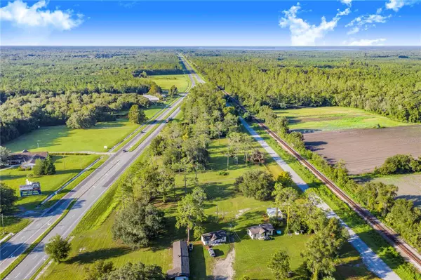 Hawthorne, FL 32640,7904 SE US HIGHWAY 301