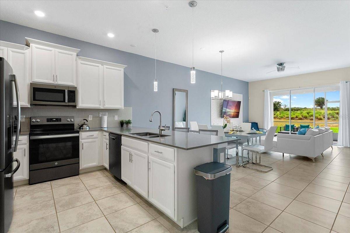 Davenport, FL 33896,897 OCEAN COURSE AVE #102