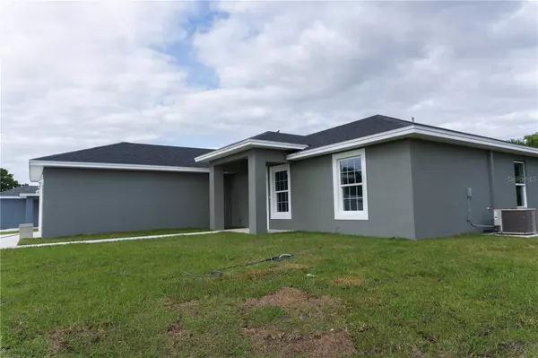 Lake Wales, FL 33853,943 STRATHMORE PL