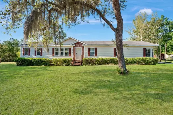 31707 LESLIE DR, Deland, FL 32720