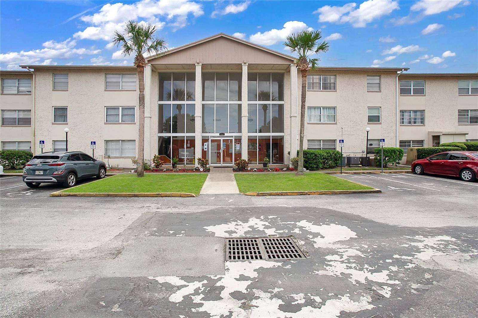 1902 HONOUR RD #39,  Orlando,  FL 32839