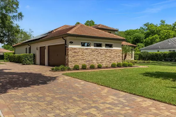 Sorrento, FL 32776,25851 CROSSINGS BLUFF LN