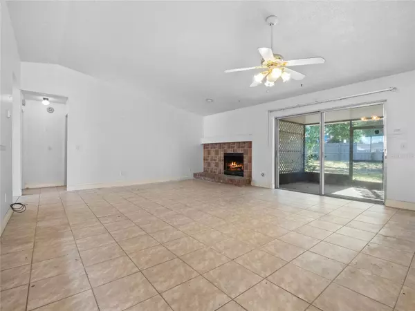 Apopka, FL 32703,3159 AUTUMNWOOD TRL