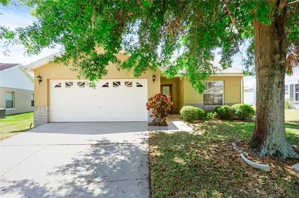 7816 LAUREL OAK LN, Kissimmee, FL 34747