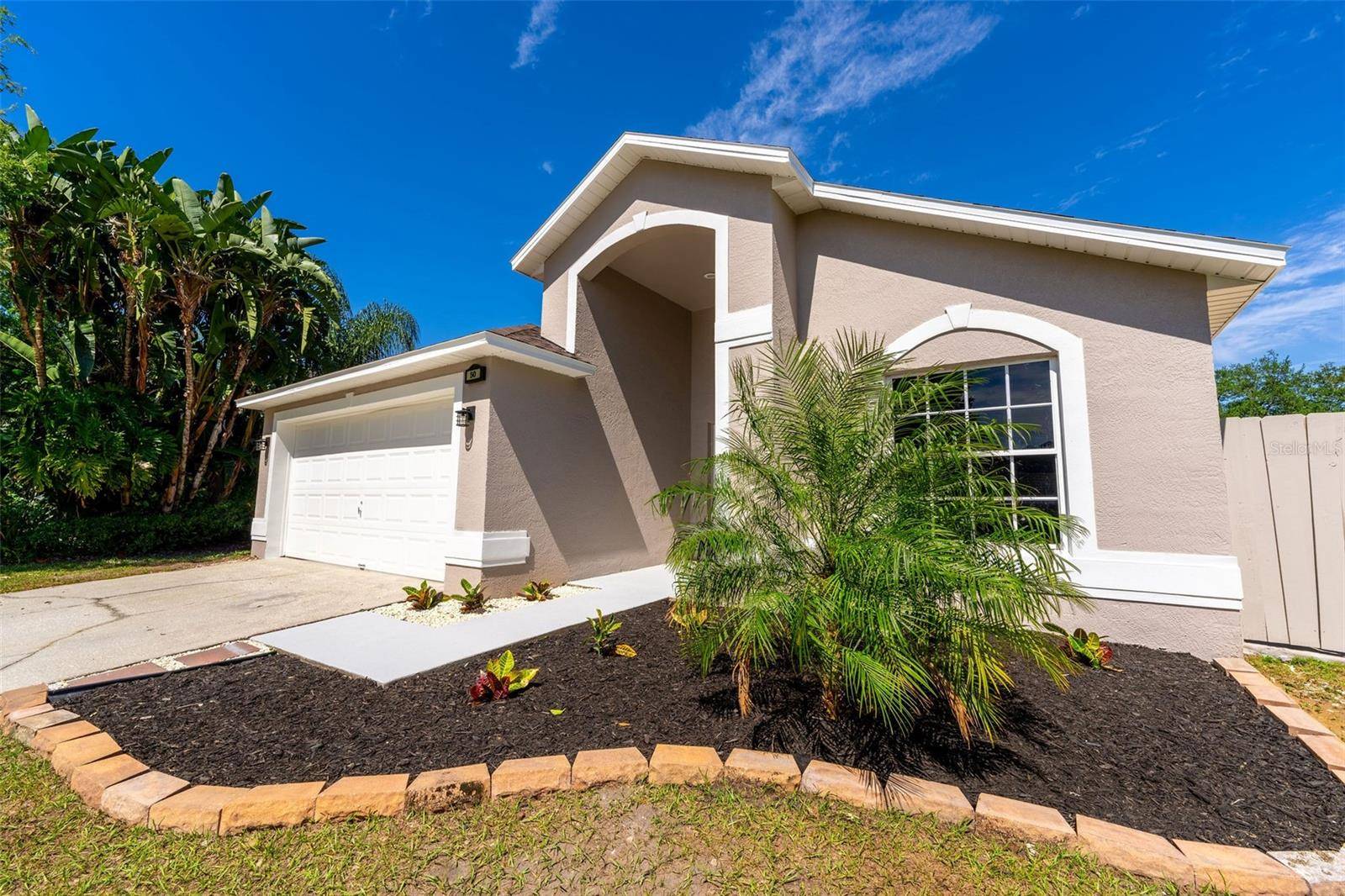 50 NEVADA LOOP RD, Davenport, FL 33897