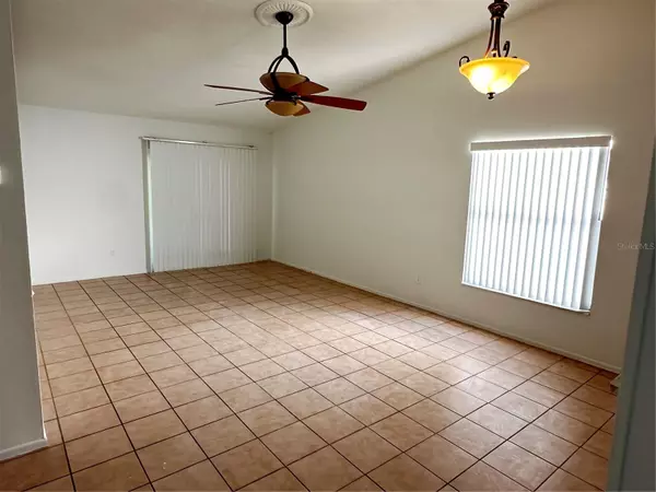 Orlando, FL 32825,873 OAK MANOR CIR