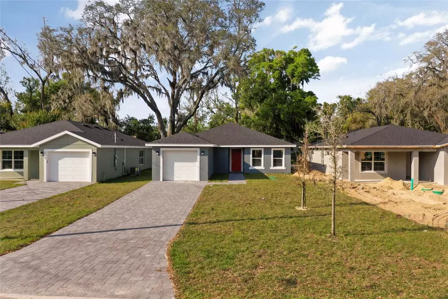 233 E 16TH ST, Apopka, FL 32703