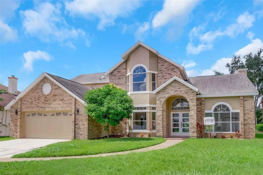 2111 TURNBERRY DR, Oviedo, FL 32765