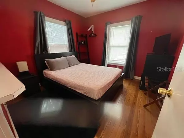 Orlando, FL 32801,1207 E JEFFERSON ST