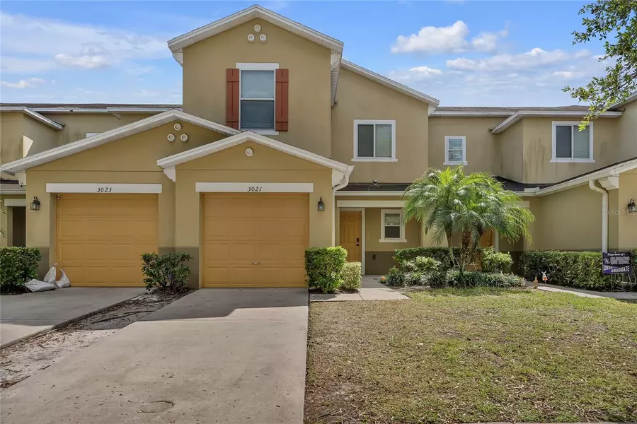 3021 SEAVIEW CASTLE DR, Kissimmee, FL 34746