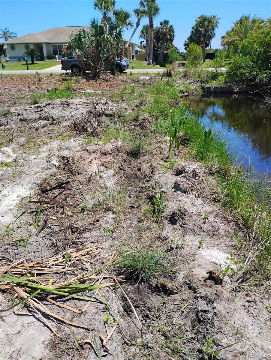 Palm Coast, FL 32137,24 MAHOE DR S