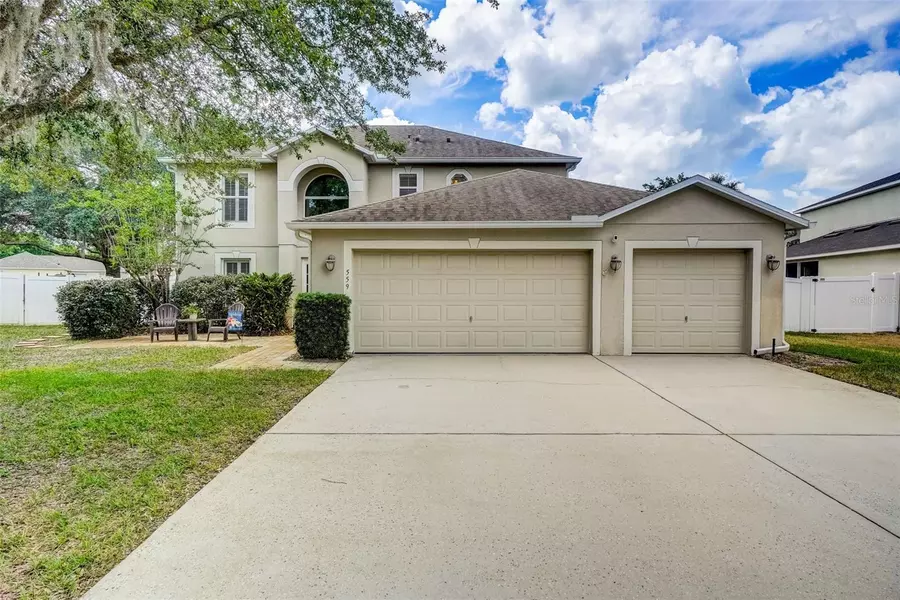 559 GRANITE CIR, Chuluota, FL 32766