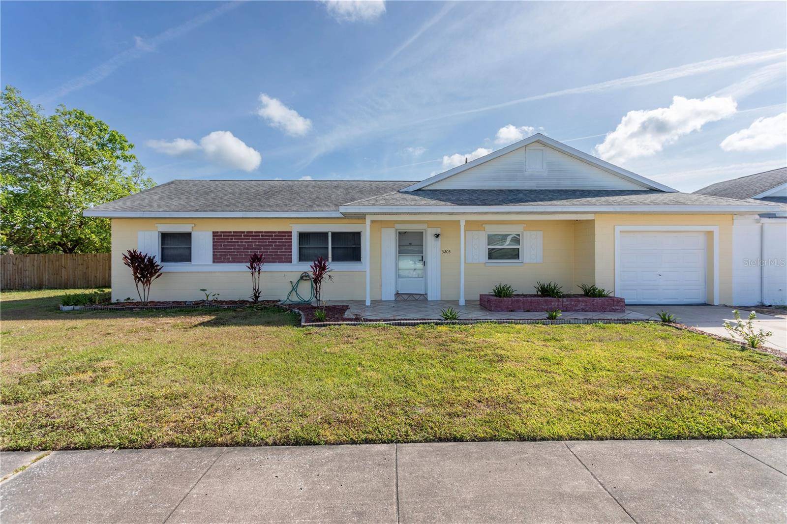 3203 LITTLE SOUND DR, Orlando, FL 32827