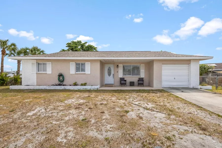 40 N SUZANNE CT, Merritt Island, FL 32952