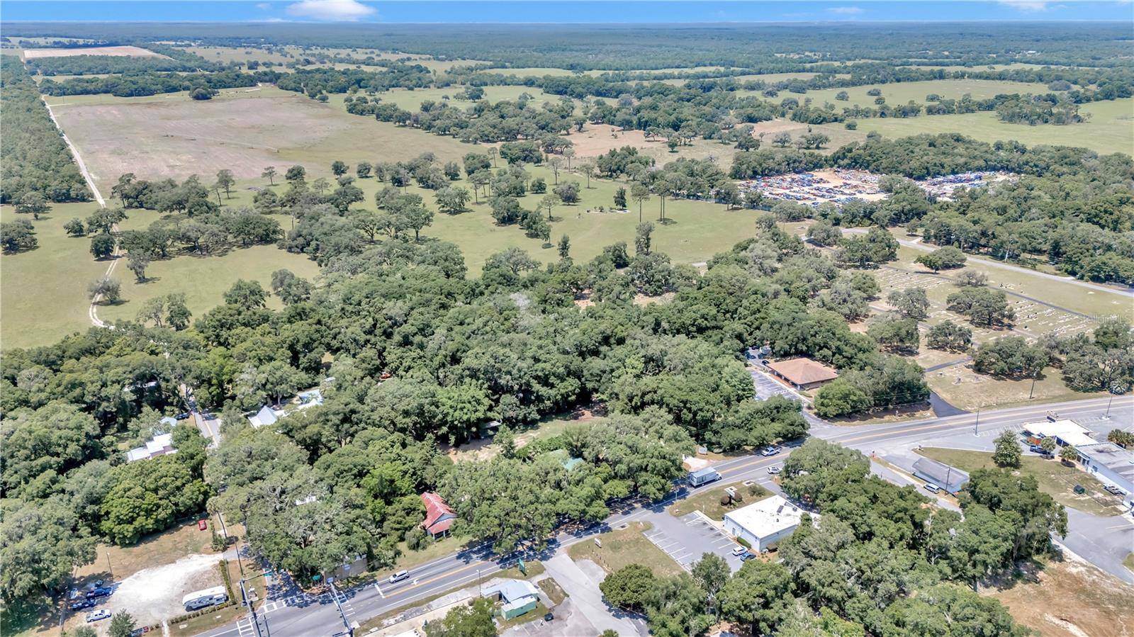 Floral City, FL 34436,7698 S FLORIDA AVE #1