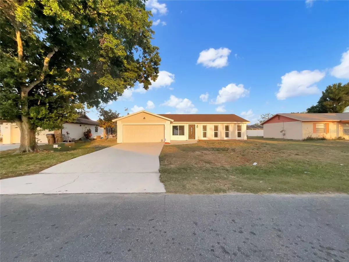 Kissimmee, FL 34743,210 E CEDARWOOD CIR